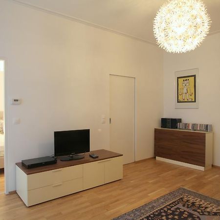 Moderne Stadtwohnung Mit Balkon Βιέννη Δωμάτιο φωτογραφία