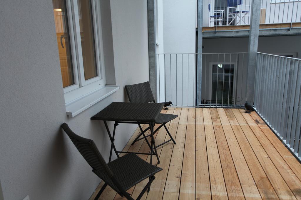 Moderne Stadtwohnung Mit Balkon Βιέννη Δωμάτιο φωτογραφία